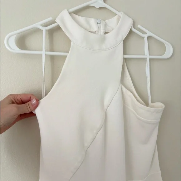 Marcella Sonata Sleeveless Midi Dress in Off White
Size Medium - Picture 6 of 9